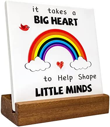 Teacher Appreciation Gifts – Ladies Teacher Gifts For Desk Decor – It Takes A Big Heart To Help Shape Little Minds – The Best Teacher Gifts For Students – Funny Thank You, Birthday, Christmas Gifts
